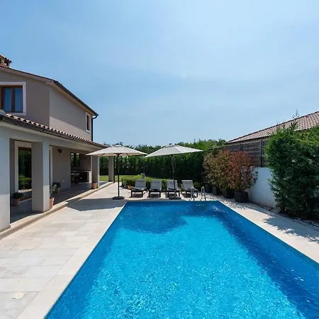 Villa Stoje