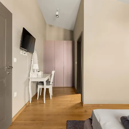 Stoje Βίλα Svetvinčenat